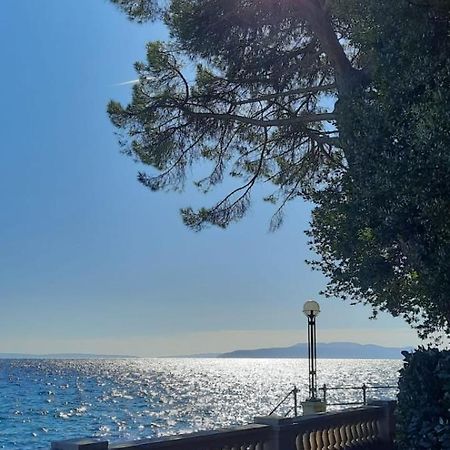Studio Mo Opatija Luaran gambar